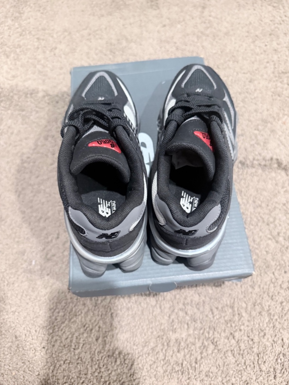 New Balance - Picture 3 of 4